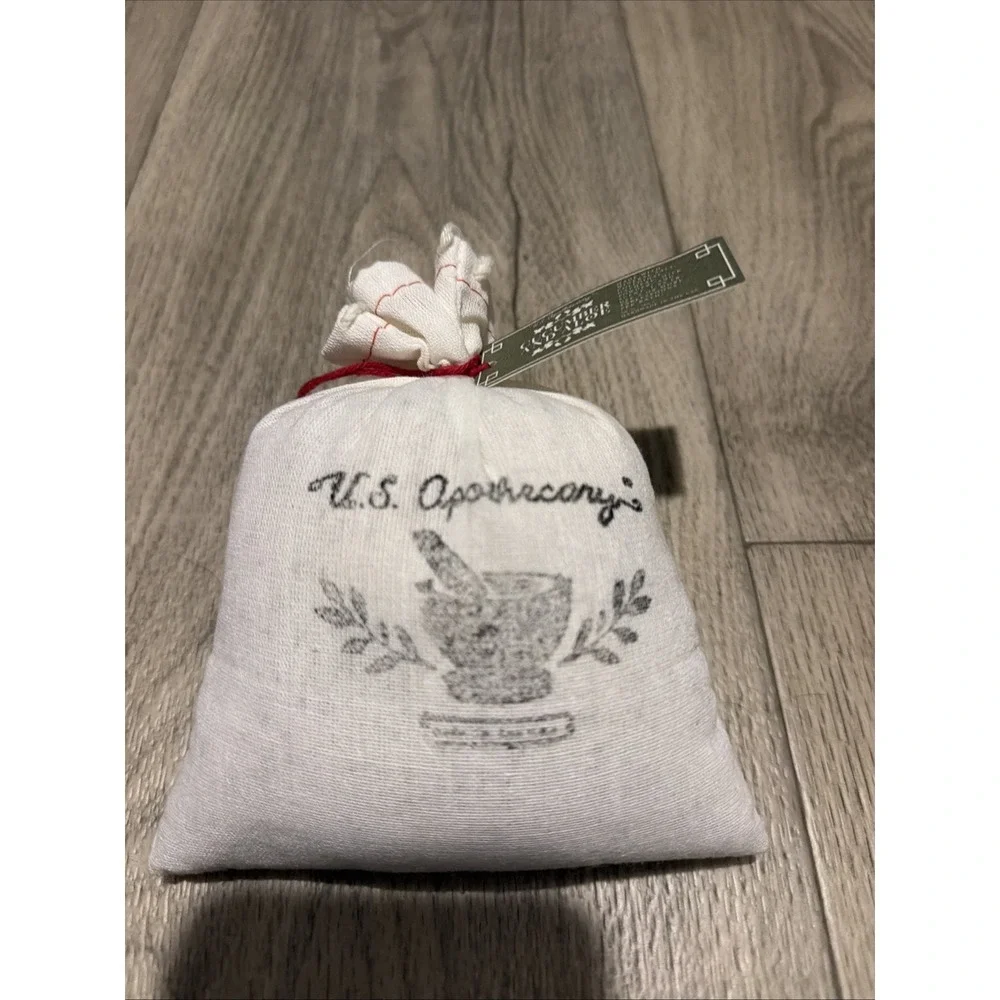 U.S. Apothecary - Cucumber And Aloe